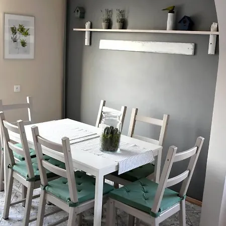 No. 2 Apartment Leba